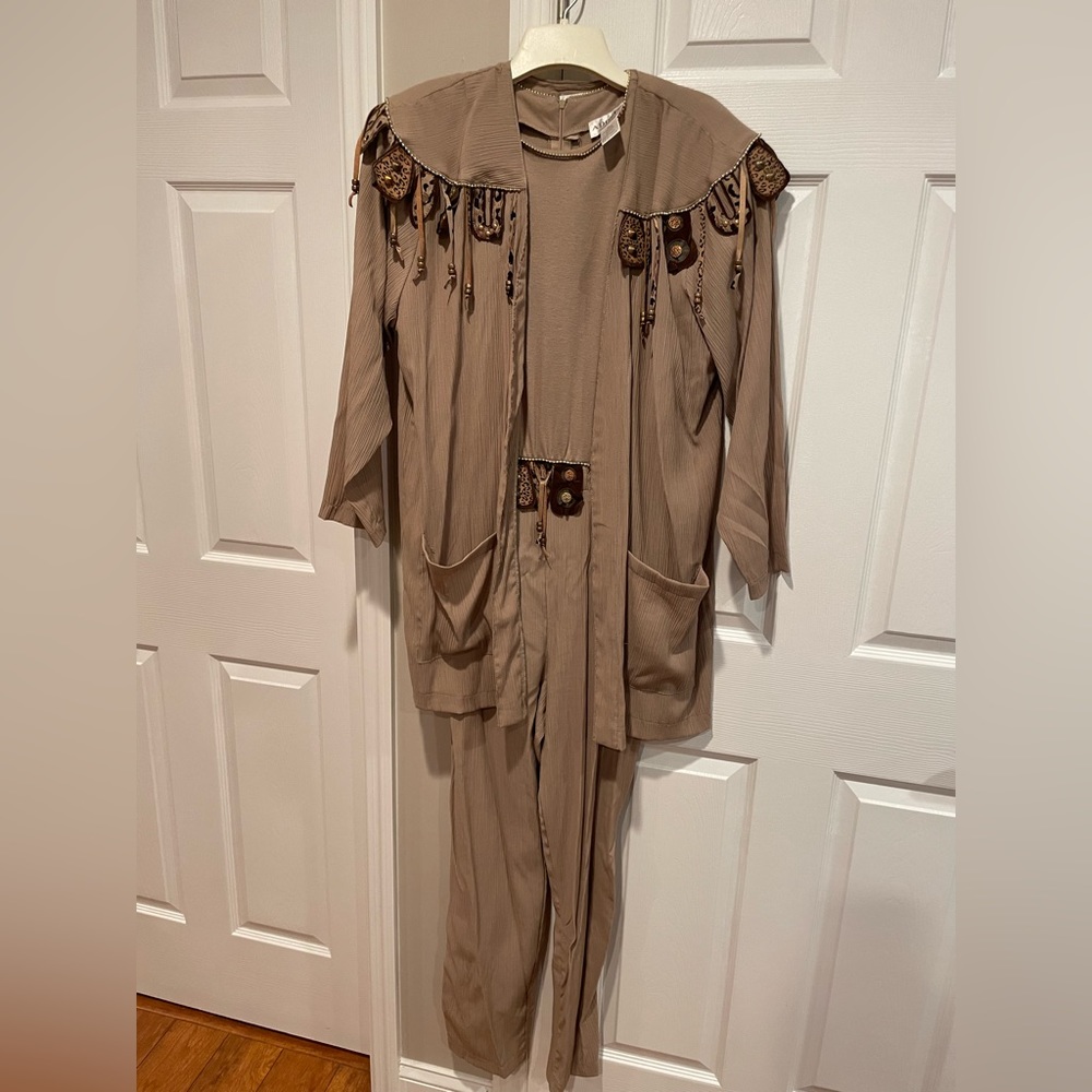Adolfo Collectibles Womens Animal Print Jumpsuit & Jacket Size Medium.